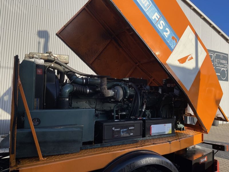 Mercedes Unimog mit Schneefräse , Unimog Snow Blower  3