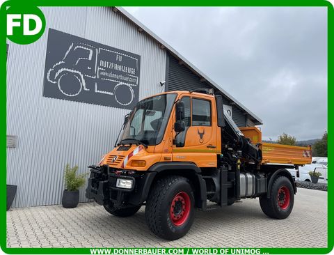 Mercedes Unimog U400 mit Ladekran Hiab 088-3 aus Ez. 2014