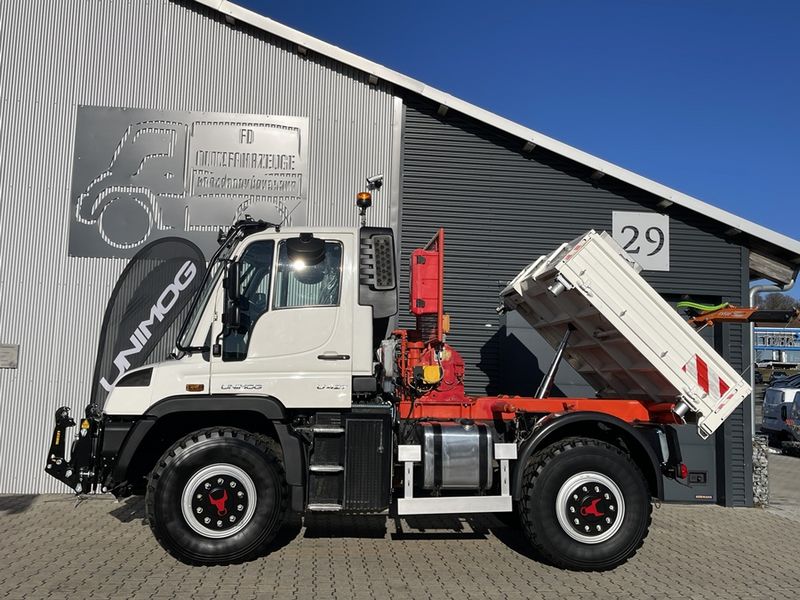Unimog Unimog U427 mit Werner Seilwinde und Kran  3