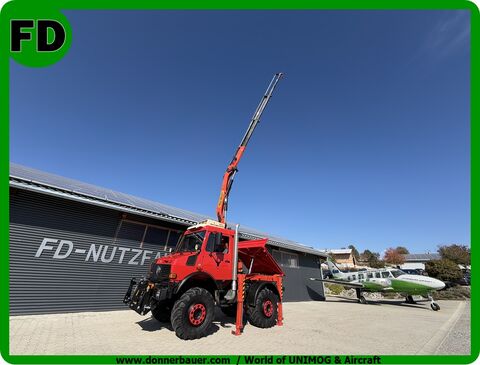 Unimog U1600 Agrar mit Ladekran
