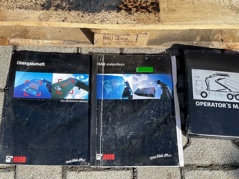 Unimog HIAB 066 D-4 Duo, Max. 11.2 Meter 2