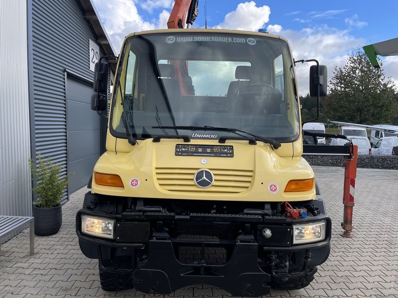 Mercedes Unimog U300 mit Ladekran , 1a Zustand , 7500 kg 3