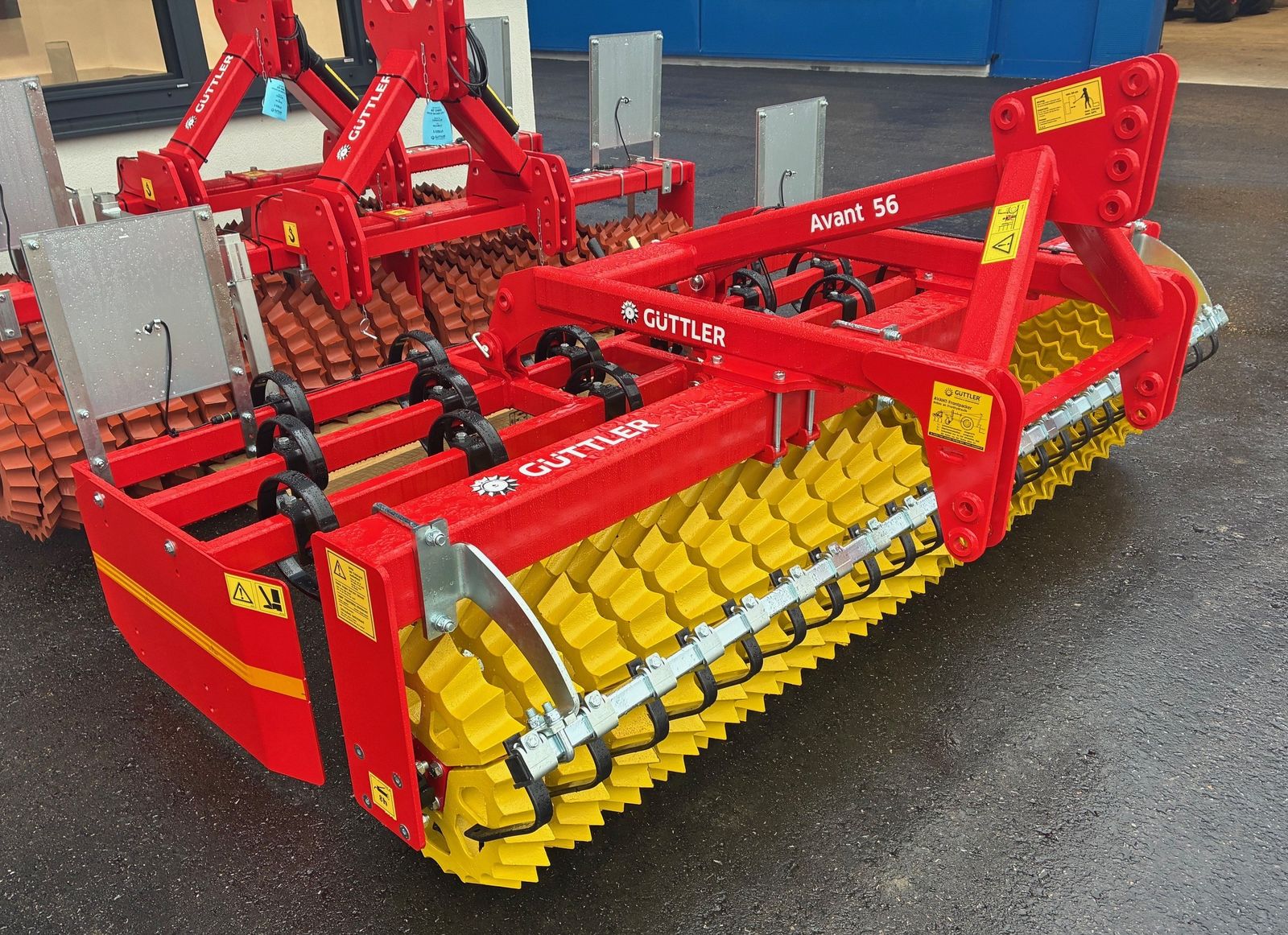Guettler AVANT 30-56 mit Zinkenvorsatz 2