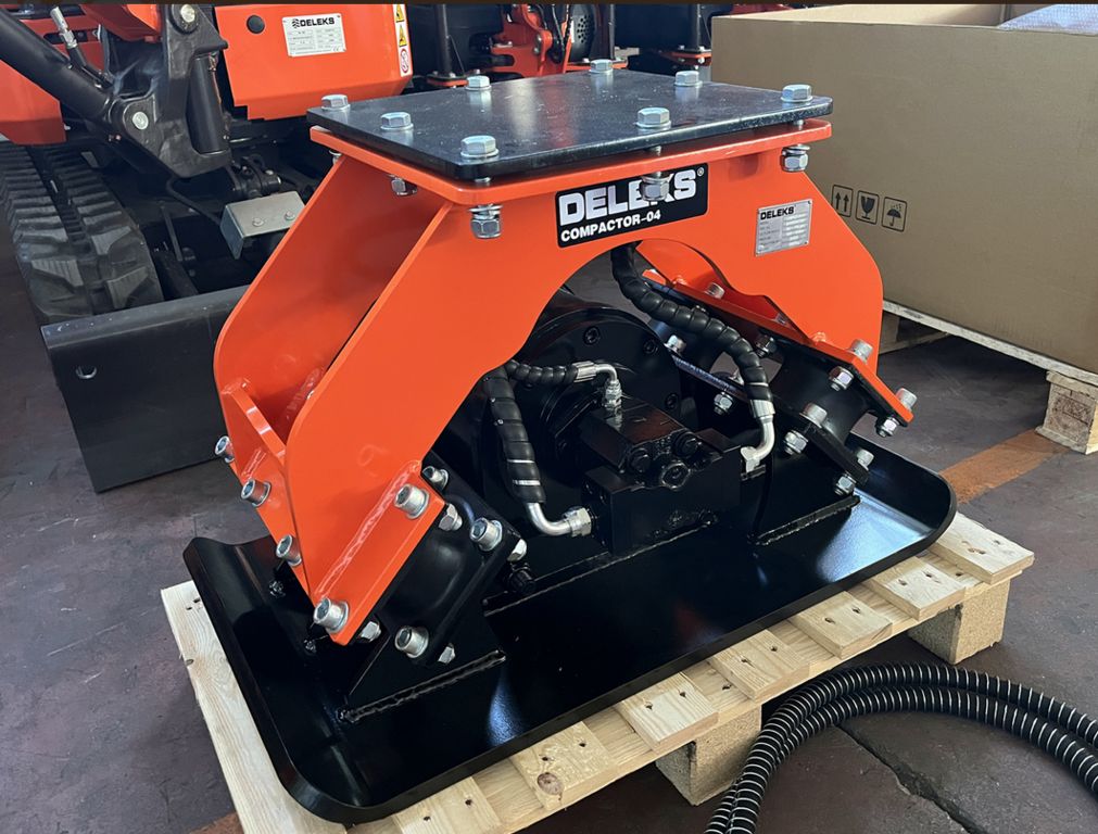 Deleks Compactor 04  3