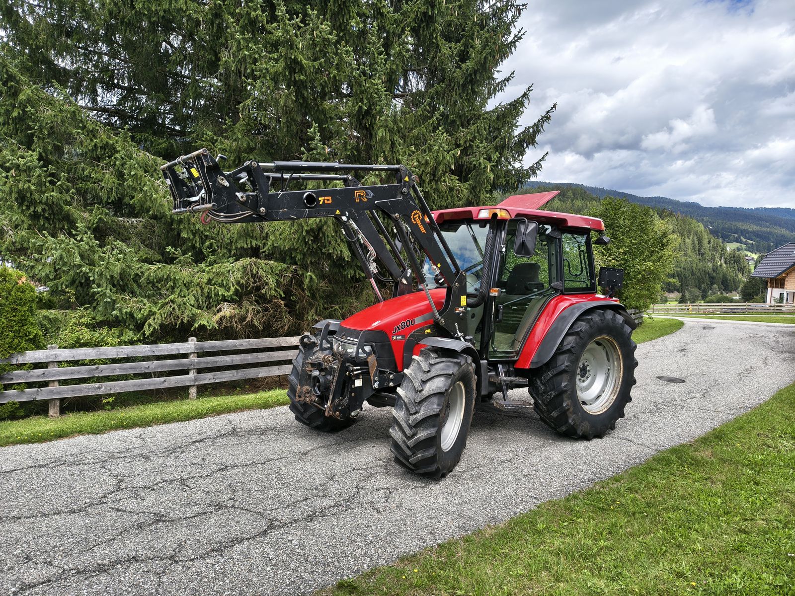 Case IH JX80U 1
