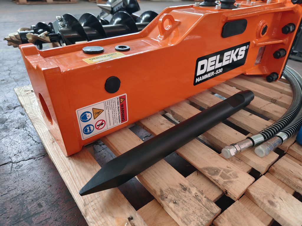 Deleks Hammer 530-S 3