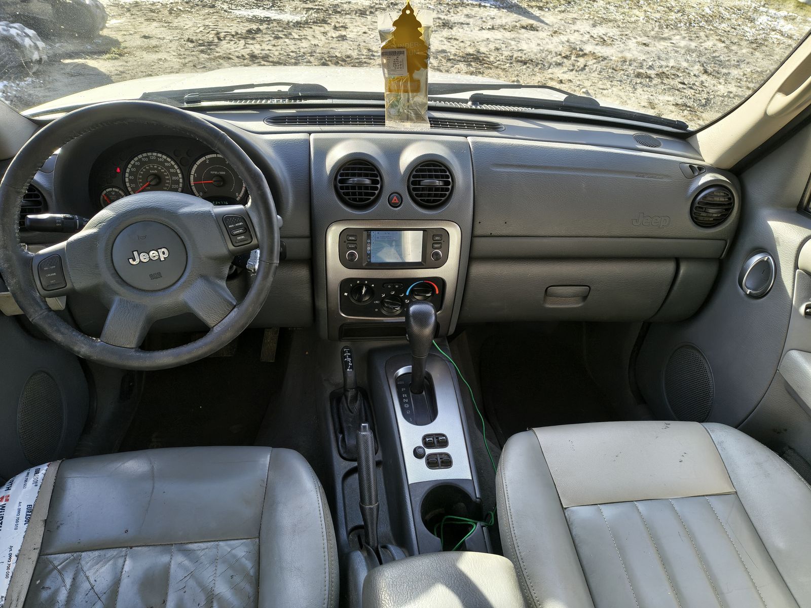 Jeep Cherokee KJ 2,8 CRD 3,5to Anhängelast 3