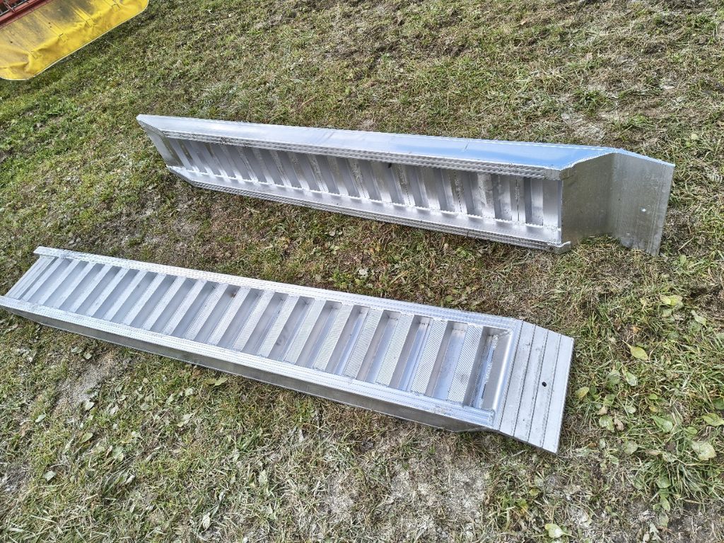 Auffahrtsrampen ALU 2,5m 6000kg 2