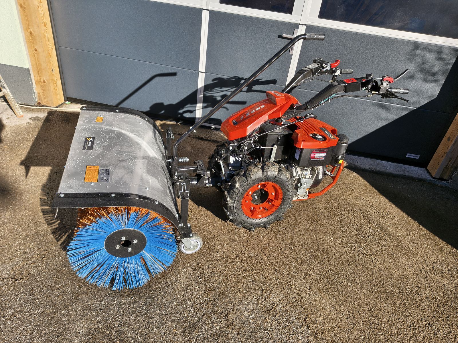 Deleks Zeus-Kama Diesel Einachsschlepper 2