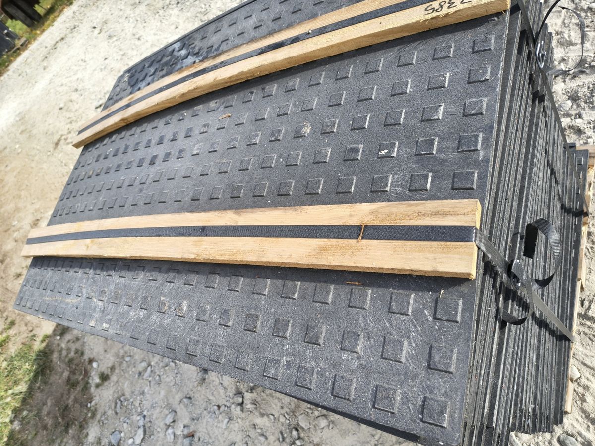 Bodenschutzmatte Schwerlastmatte Garagenmatte 2