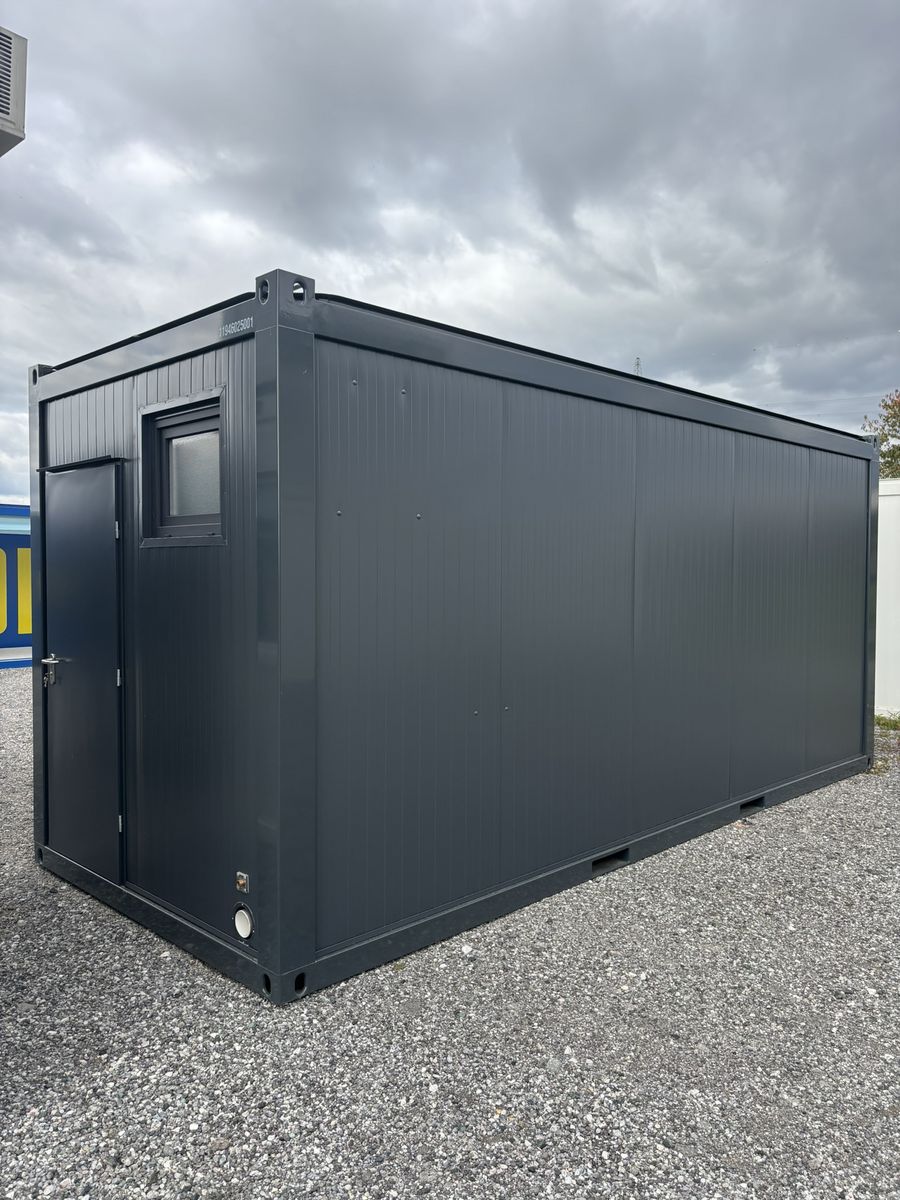 Container mit Sanitärbereich 6x2,5m  1