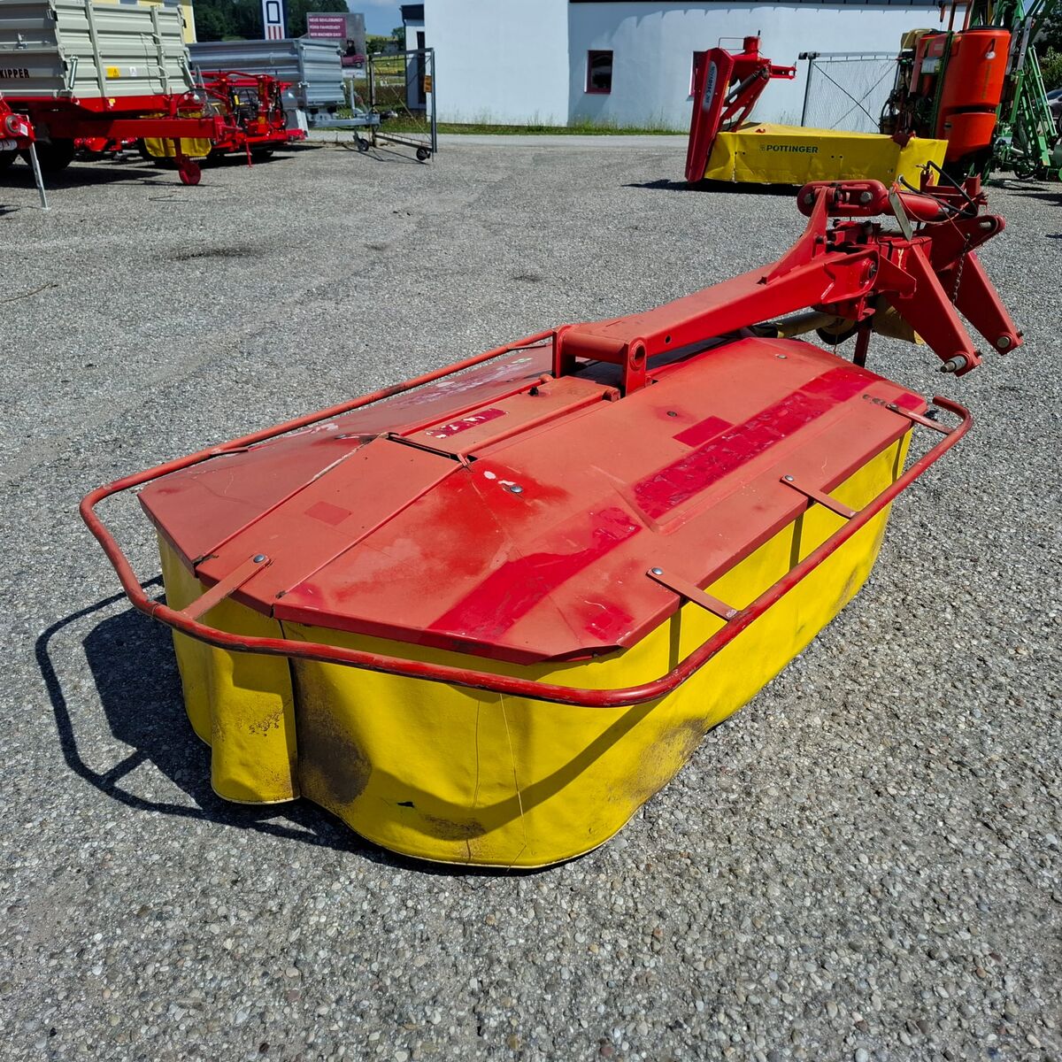 Pöttinger Mähwerk / Novadisc 305 2