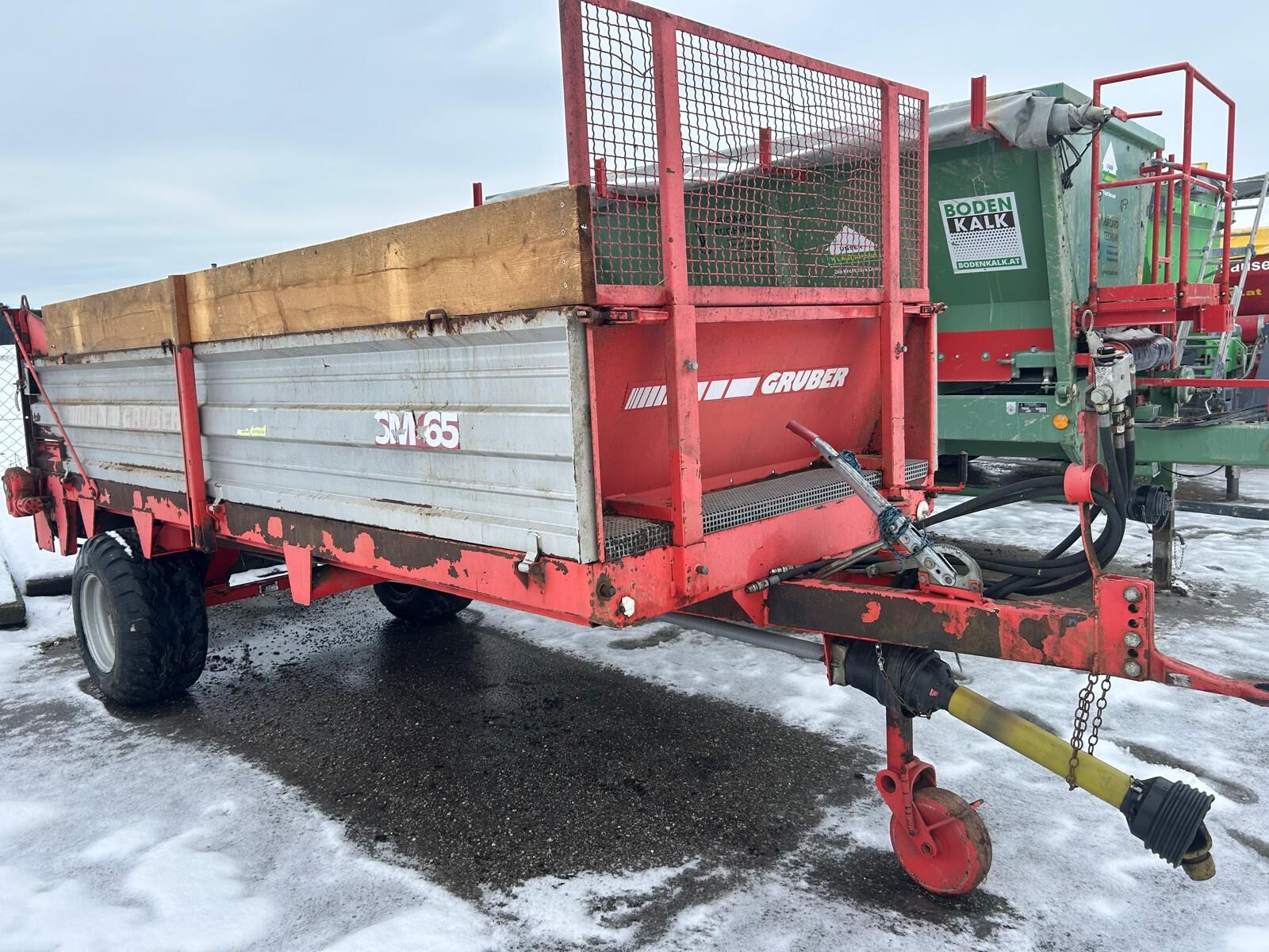 Gruber Stallmiststreuer SM55 2