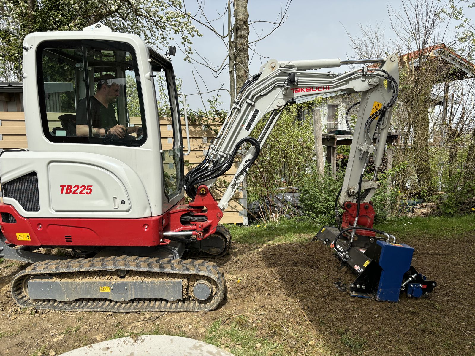 Takeuchi TB 225 3