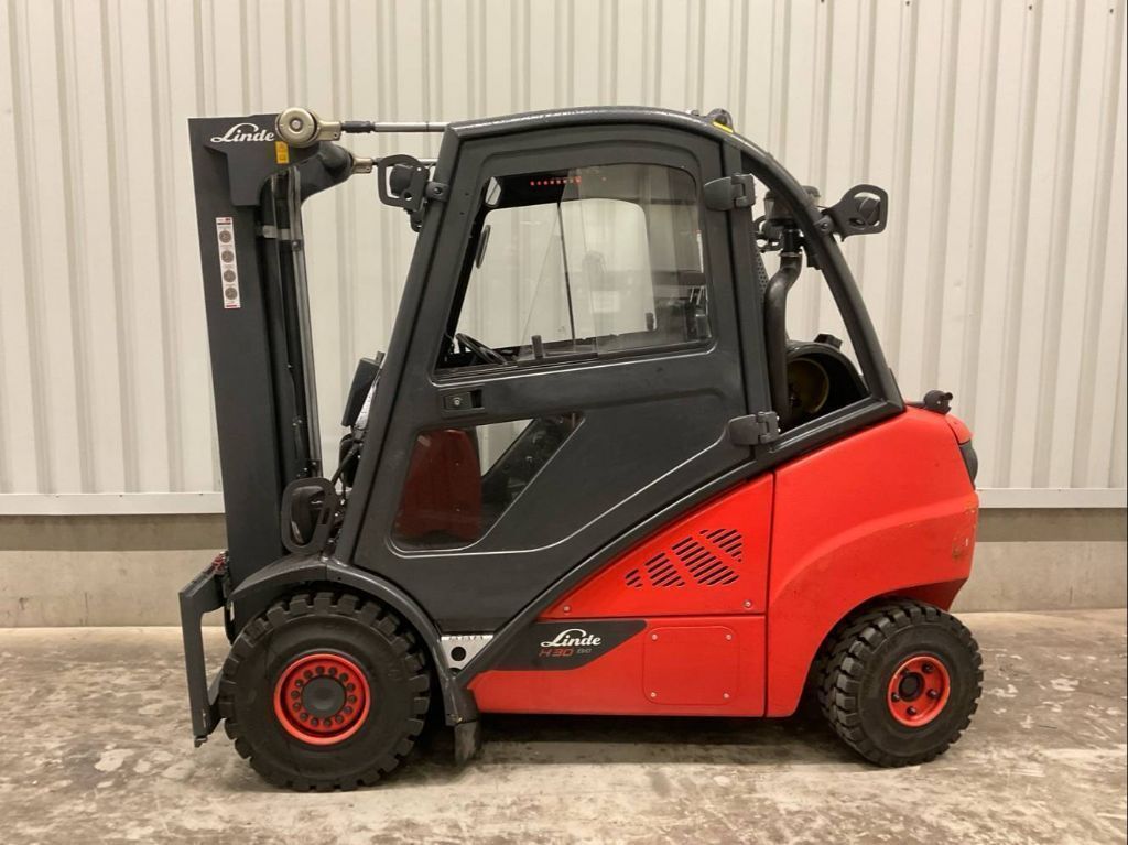 Linde H30T   BR393-02 1