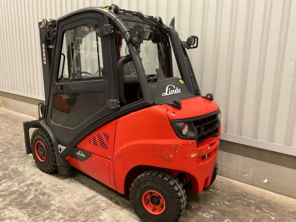 Linde H30T   BR393-02 2