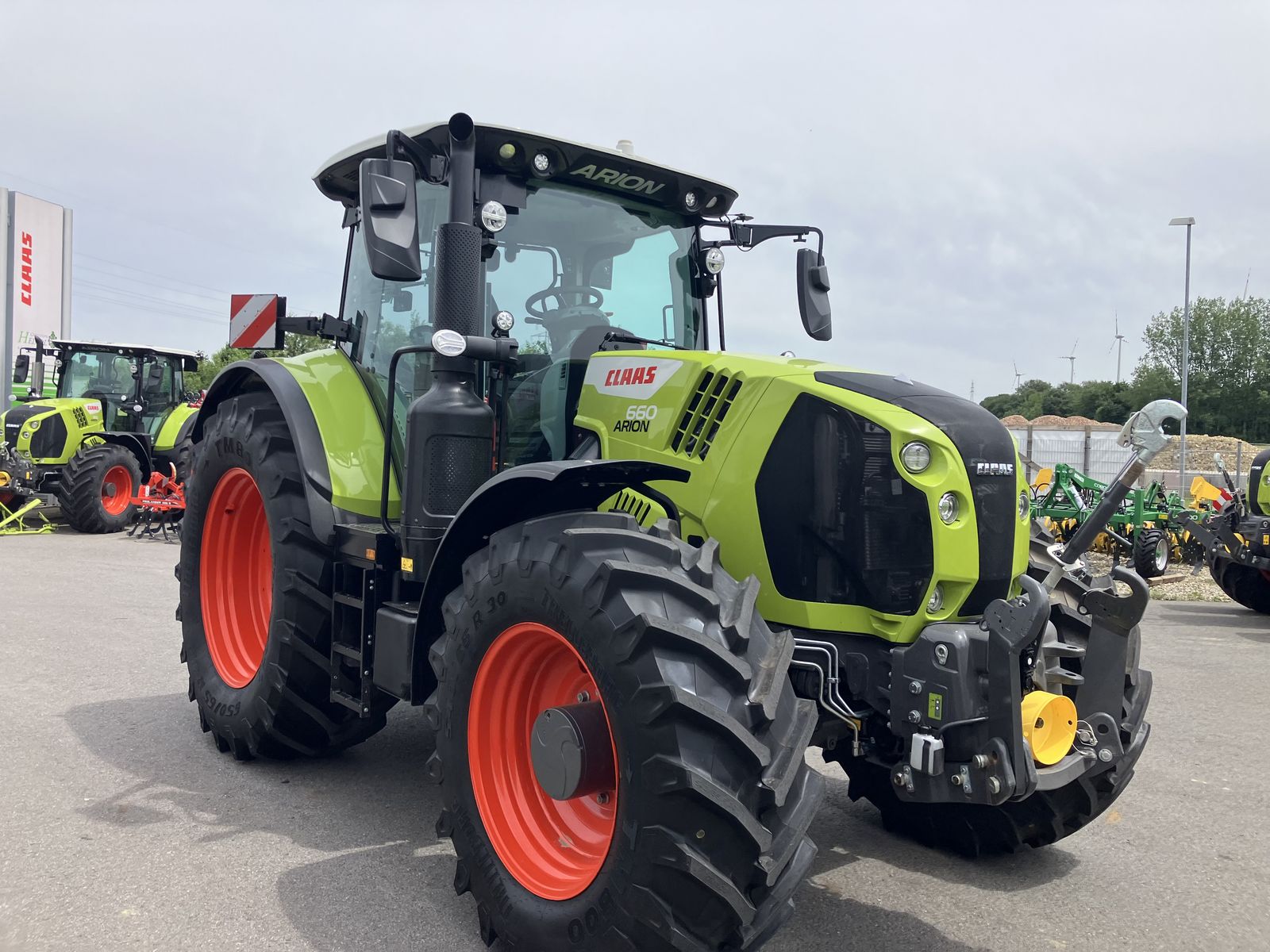 Claas Arion 660 CMATIC CEBIS 1