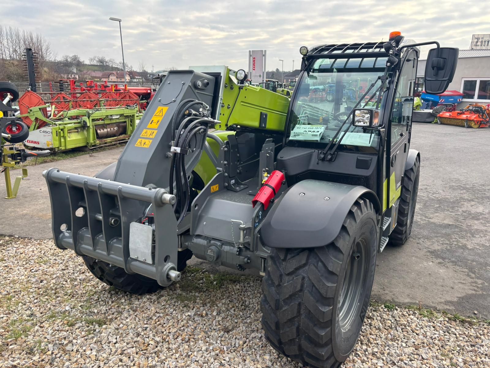 Claas Scorpion 742 3