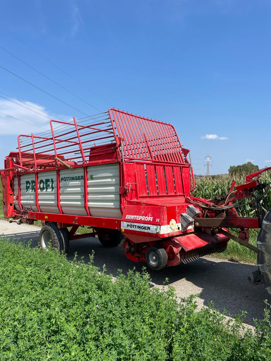 Pöttinger Ernteprofi II 2