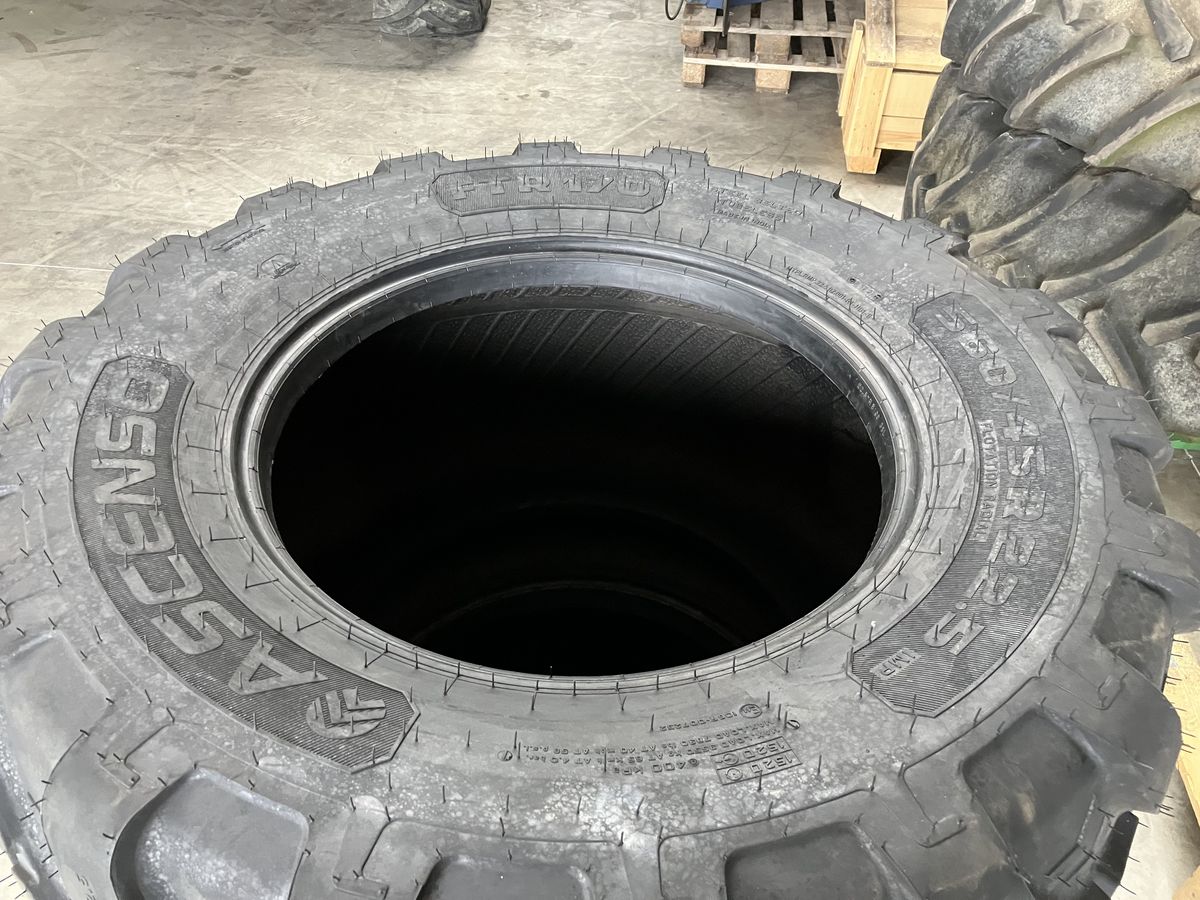 Ascenso 560/45 R 22.5 2