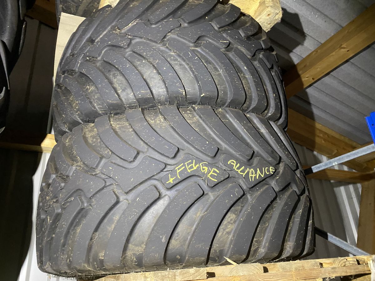 Alliance 560/60 R22.5 Alliance 885 2
