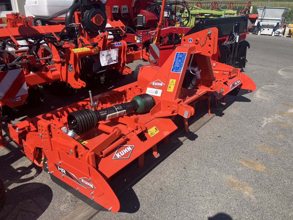 Kuhn HRB 304 1