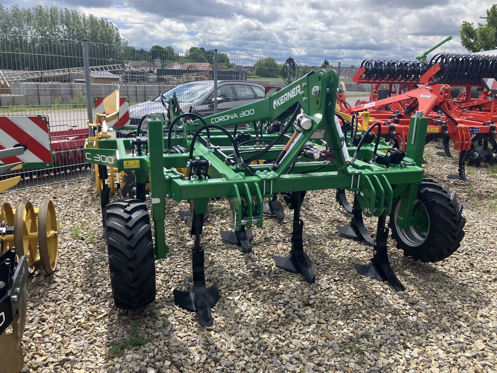 Kerner Corona C300 2