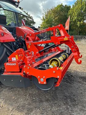 Kubota PH3301 2