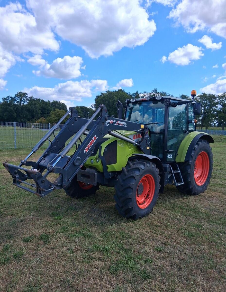 Claas Axos 320 1