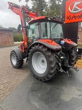 Kubota M5-092 2