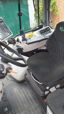 Kubota M7151 Premium KVT 3
