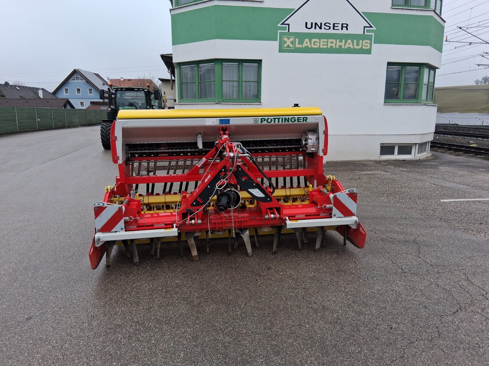 Pöttinger Vitasem M3000+Lion 3030 2