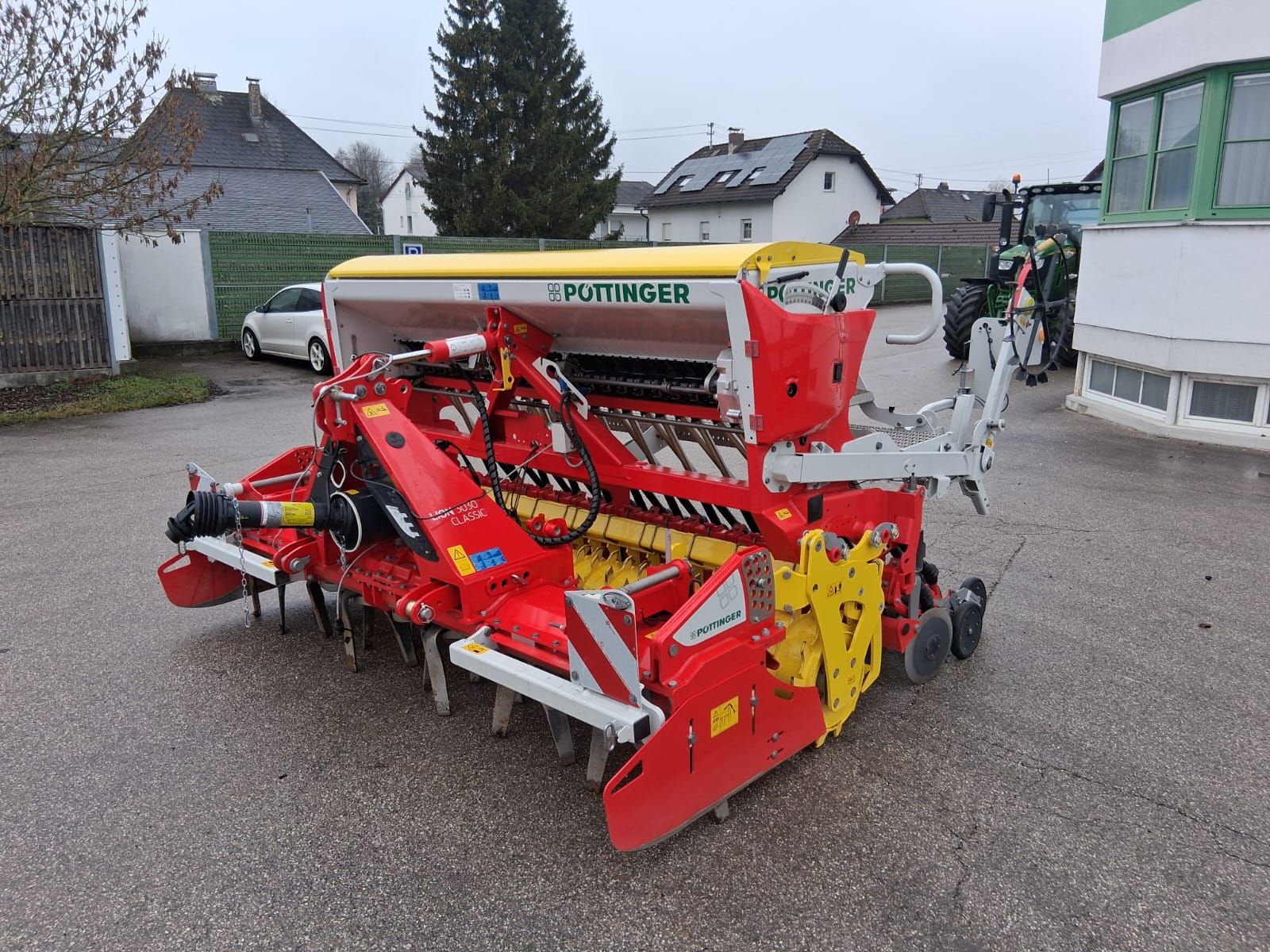 Pöttinger Vitasem M3000+Lion 3030 3