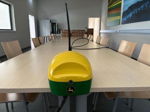 John Deere StarFire 6000