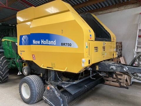 New Holland BR 750 A