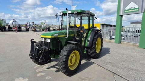 John Deere 5500