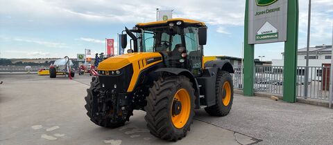JCB Fastrac 4220