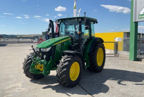 John Deere 5090M