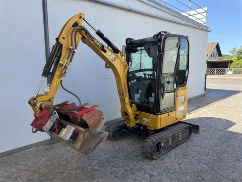 CAT 301.8