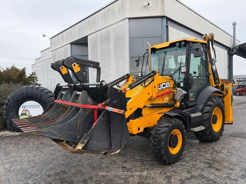 JCB 3 CX Plus 3