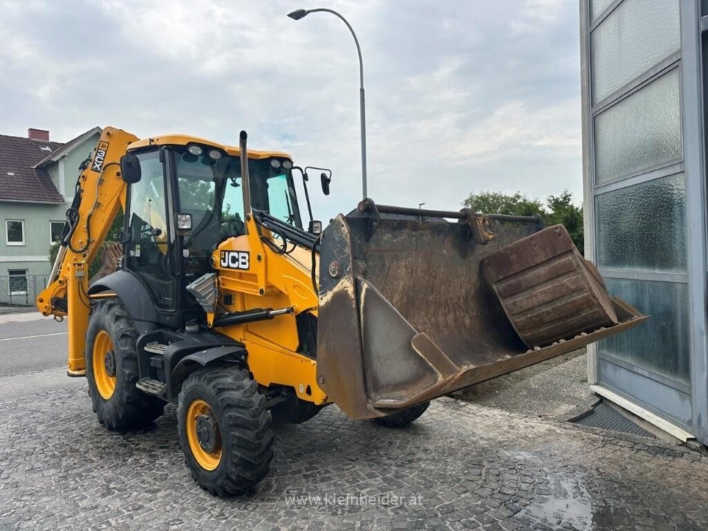 JCB 3 CX-4 2