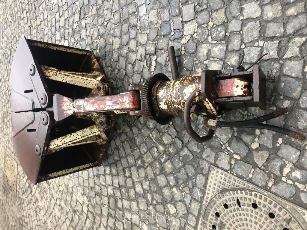 Zweischalengreifer 3