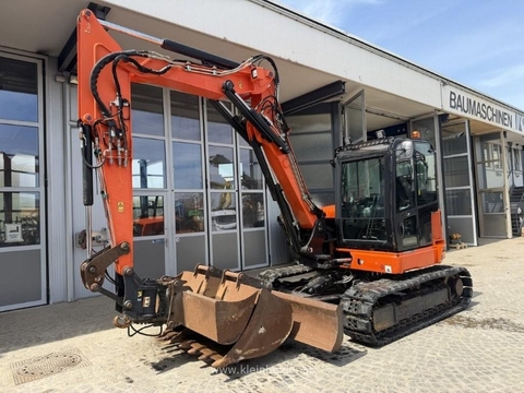 JCB 86 C-1 Powertilt