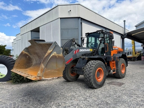 Doosan DL 200-7