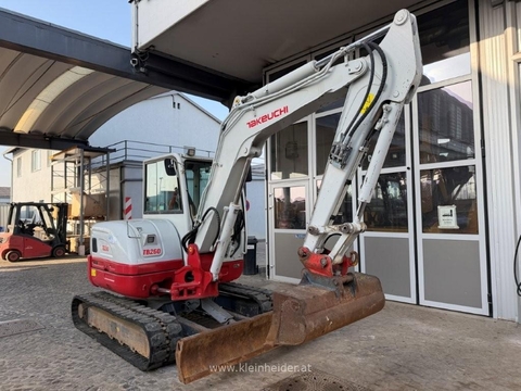 Takeuchi TB 260 HS 03