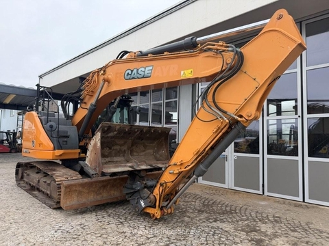 CASE CX 235 C SR + Schild trimble