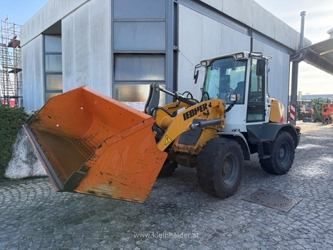 Liebherr L 509 stereo