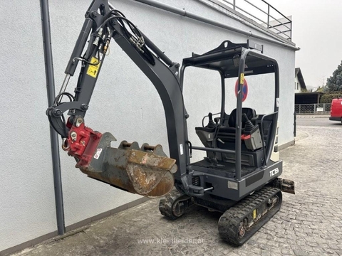 Yanmar TC 19-2 Powertilt