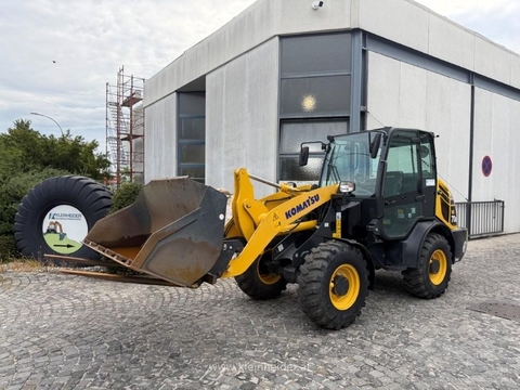 Komatsu WA 70 M-8 E0