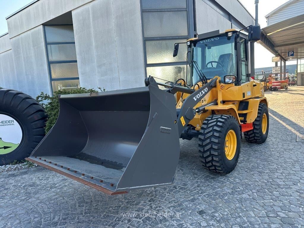 Volvo L 30 G speeder 2